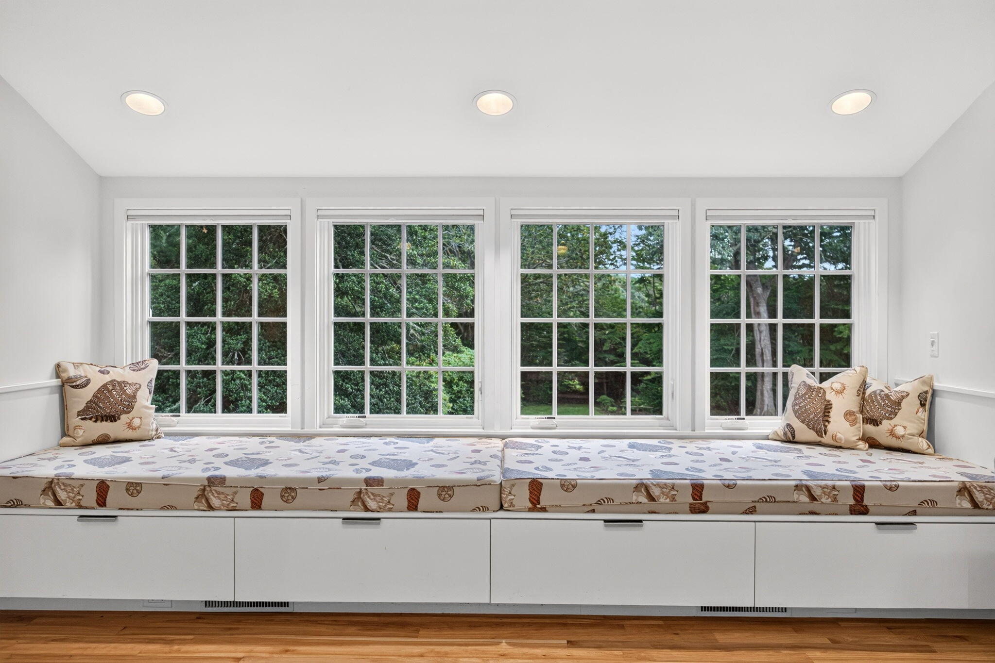 80 Gansett Road Woods Hole MA 02543