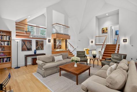 80 Gansett Road Woods Hole MA 02543