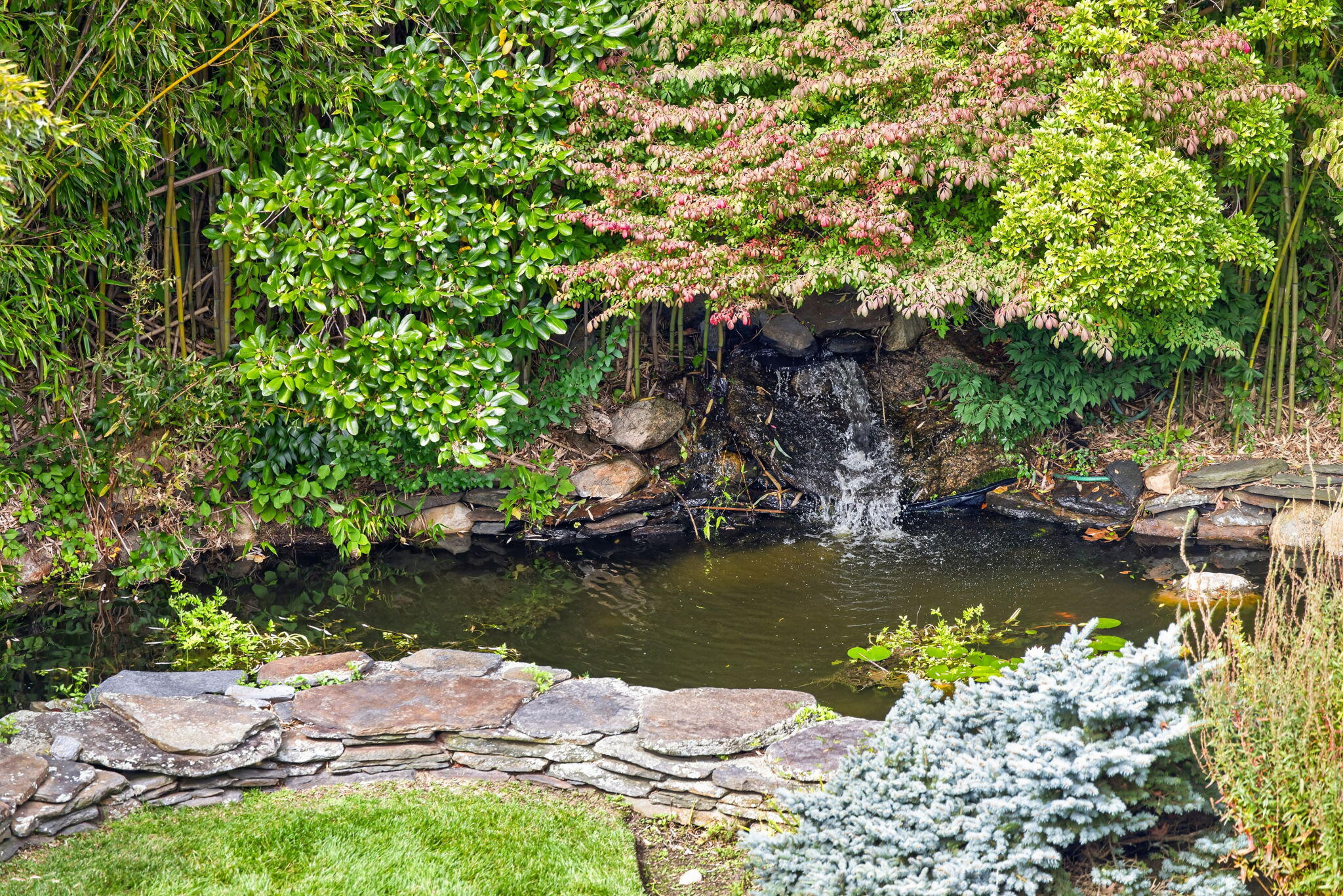 80 Gansett Road Woods Hole MA 02543