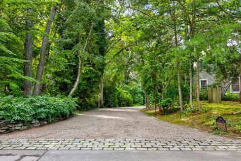 80 Gansett Road Woods Hole MA 02543