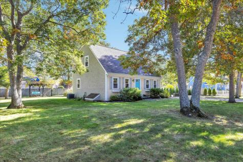 58 Orrs Avenue Barnstable MA 02601