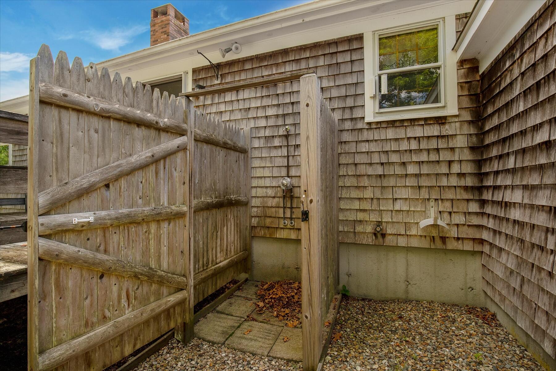 5 Rogers Way Harwich MA 02645