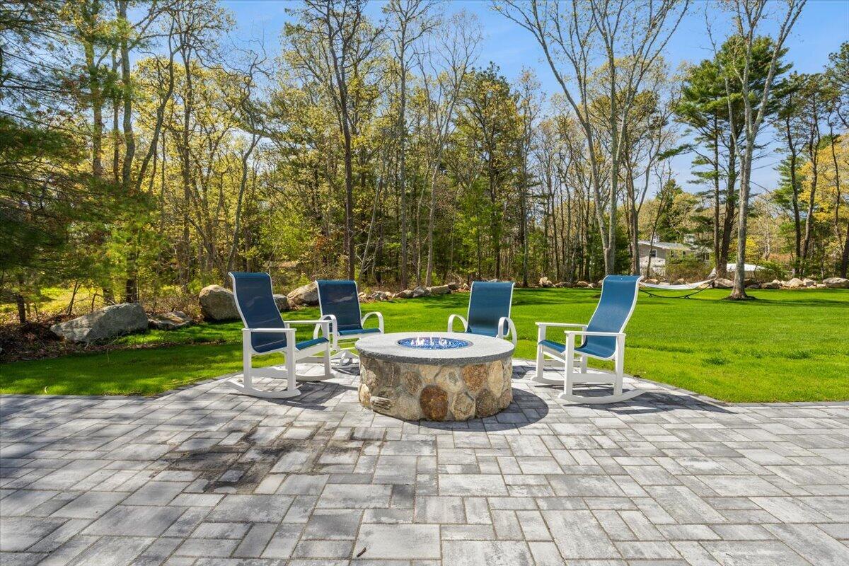2 Boulder Road Bourne MA 02534