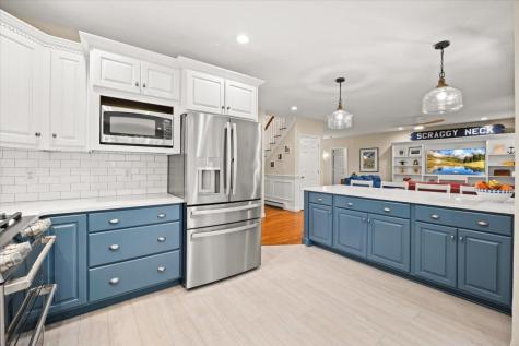 2 Boulder Road Bourne MA 02534