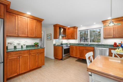 28 Lakeview Avenue Chatham MA 02633