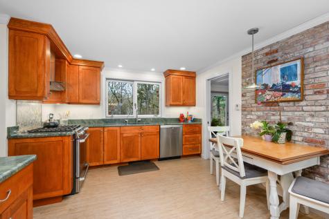 28 Lakeview Avenue Chatham MA 02633