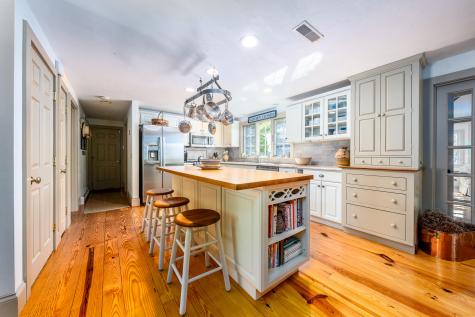 8 Macandrew Drive Dennis MA 02638