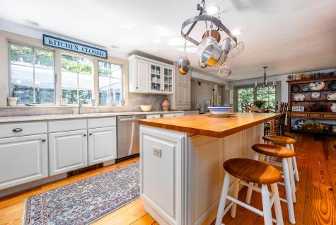 8 Macandrew Drive Dennis MA 02638