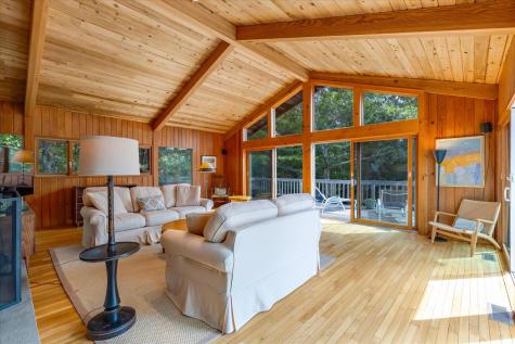 19 Avery Way Truro MA 02666