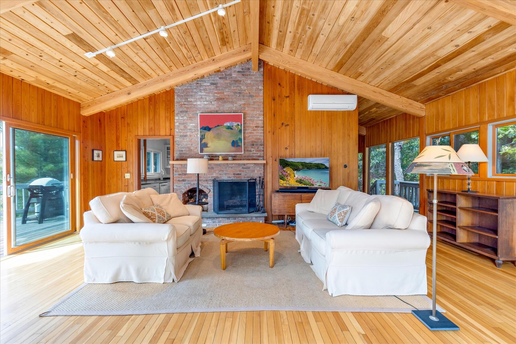 19 Avery Way Truro MA 02666