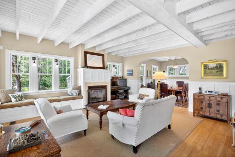 27 Fishermans Road Truro MA 02666