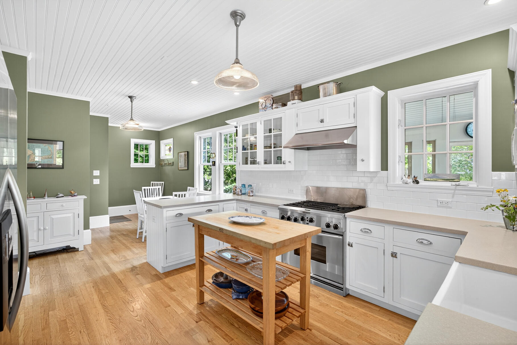 27 Fishermans Road Truro MA 02666
