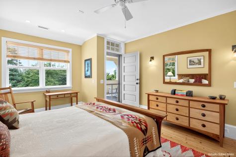 27 Fishermans Road Truro MA 02666