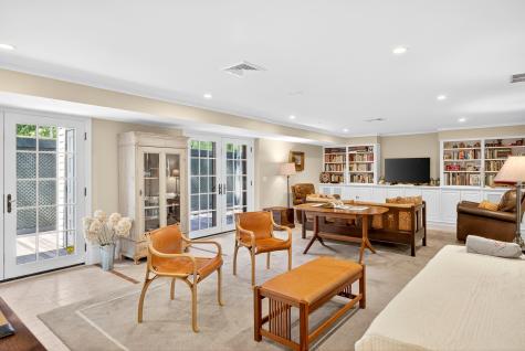 27 Fishermans Road Truro MA 02666