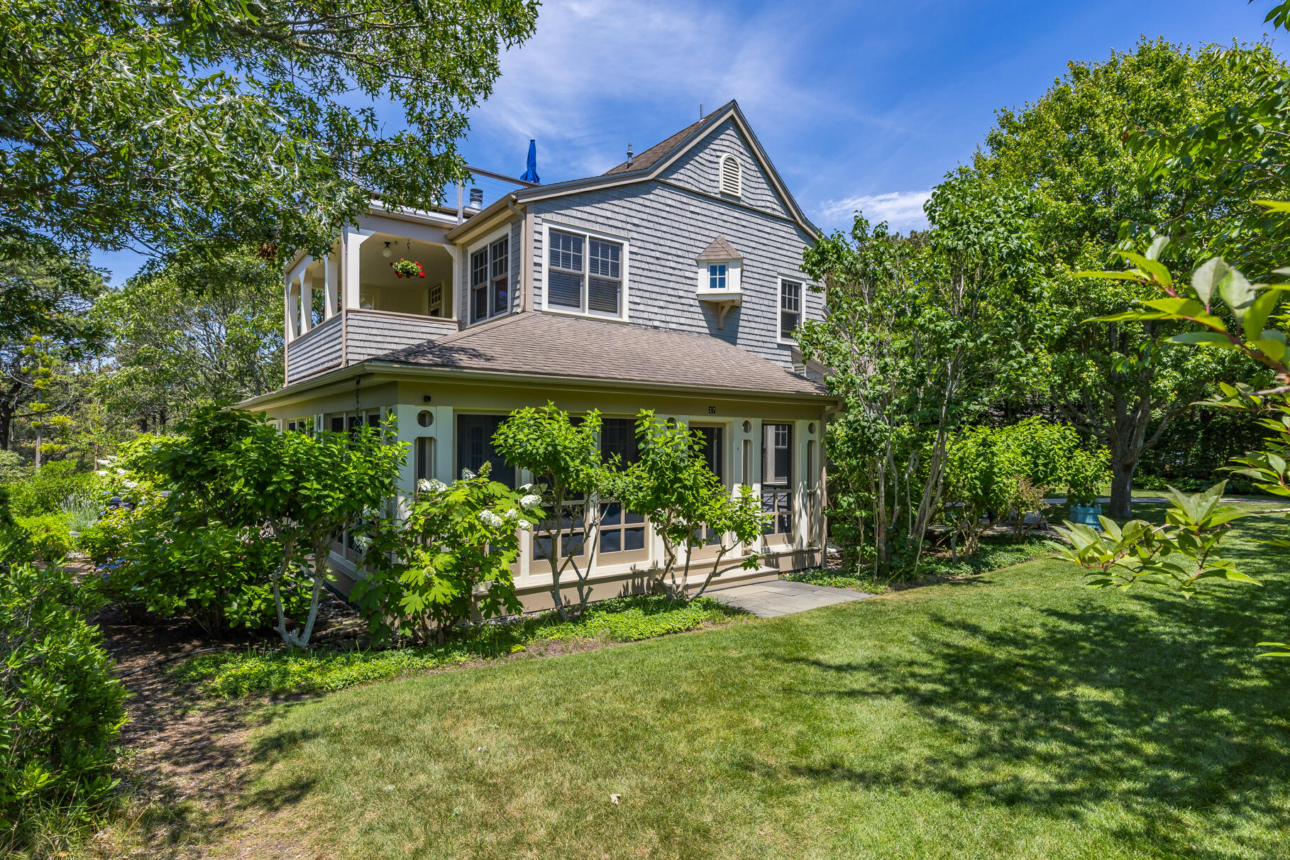 27 Fishermans Road Truro MA 02666