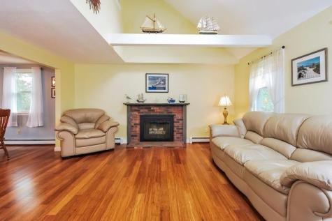 15 Sadys Lane East Falmouth MA 02536