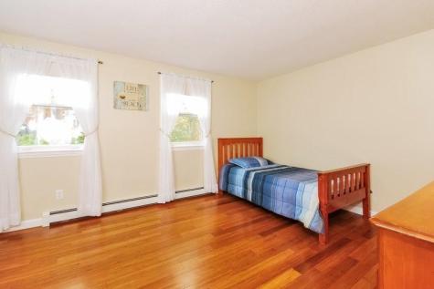 15 Sadys Lane East Falmouth MA 02536