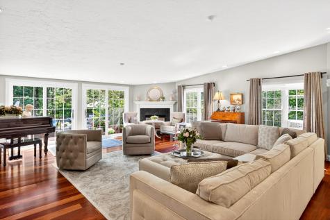 30 Fairview Lane Plymouth MA 02360