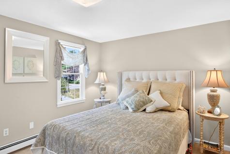 30 Fairview Lane Plymouth MA 02360