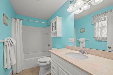 5 Deerfield Road Mashpee MA 02649