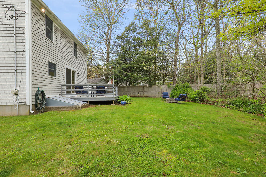 5 Deerfield Road Mashpee MA 02649