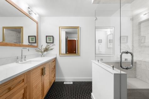 136 N Pond Drive Brewster MA 02631
