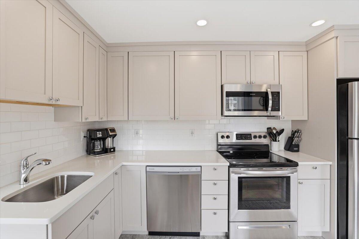 20 Nye Road Falmouth MA 02540