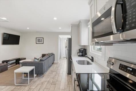 20 Nye Road Falmouth MA 02540