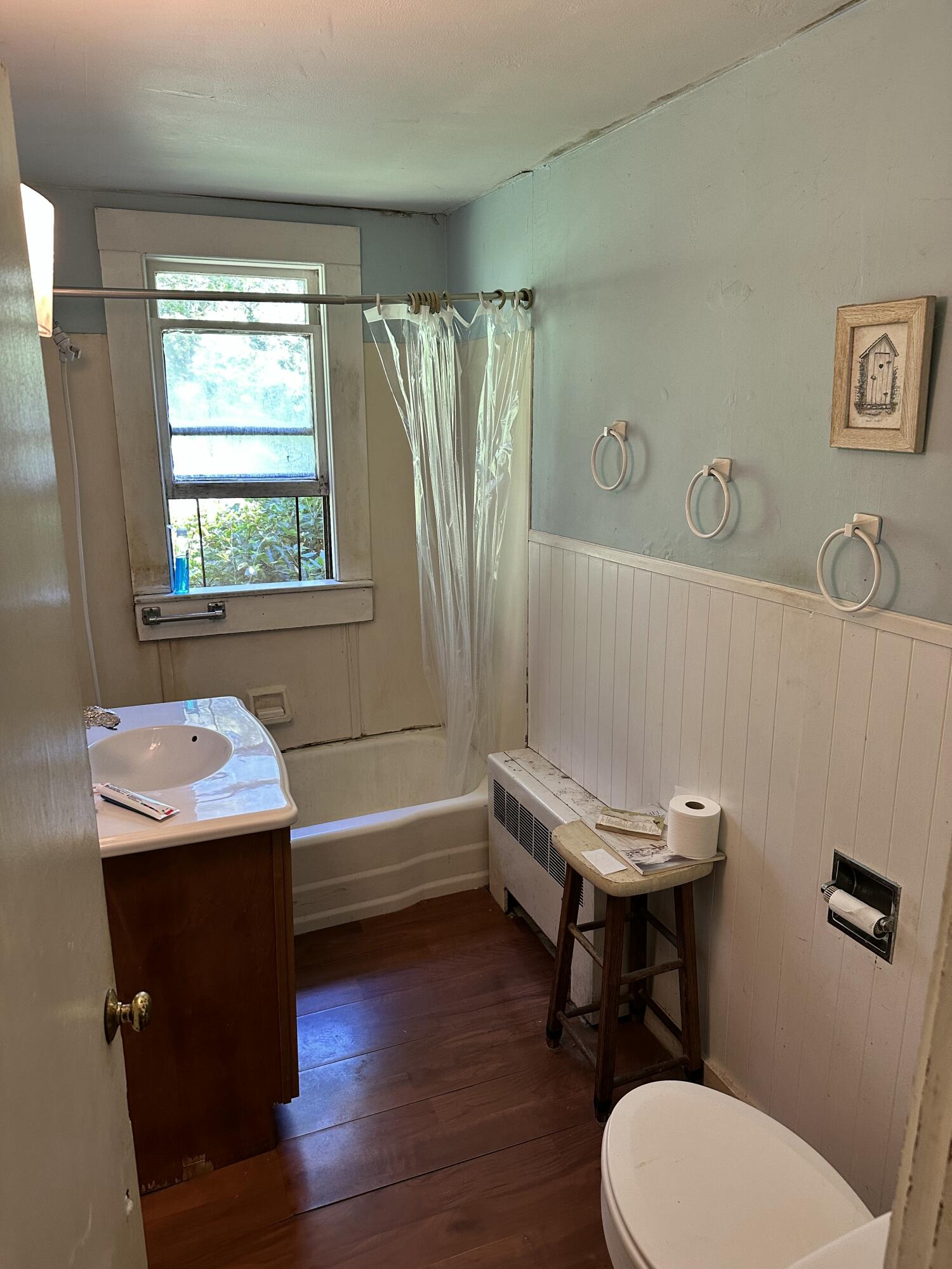 1044 Old Falmouth Road Barnstable MA 02648