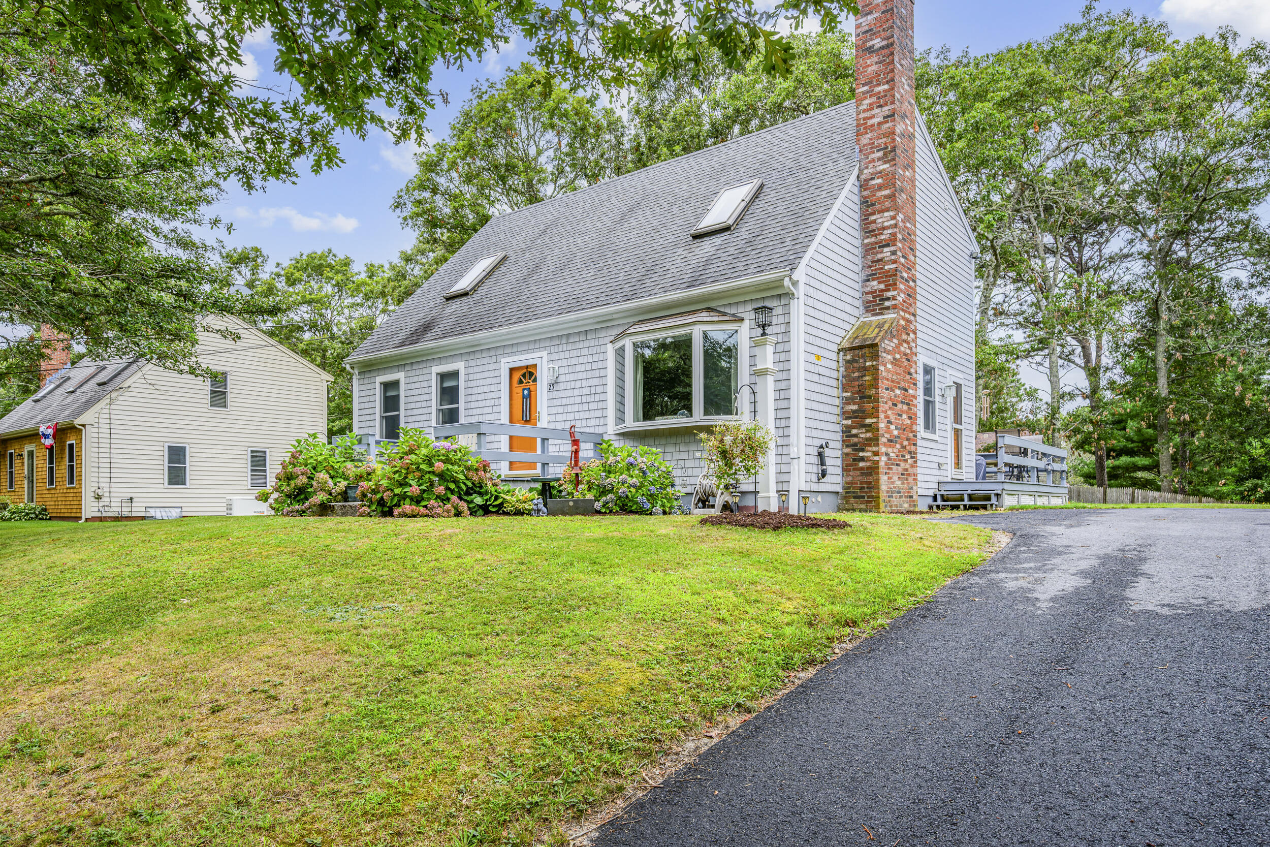 25 Cove Road Forestdale MA 02644