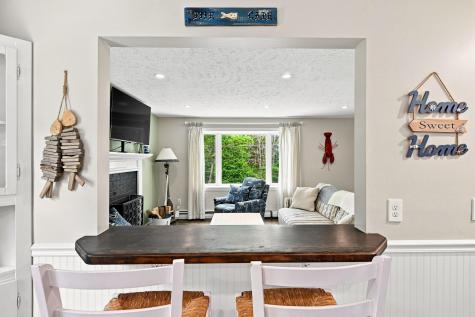 25 Cove Road Forestdale MA 02644