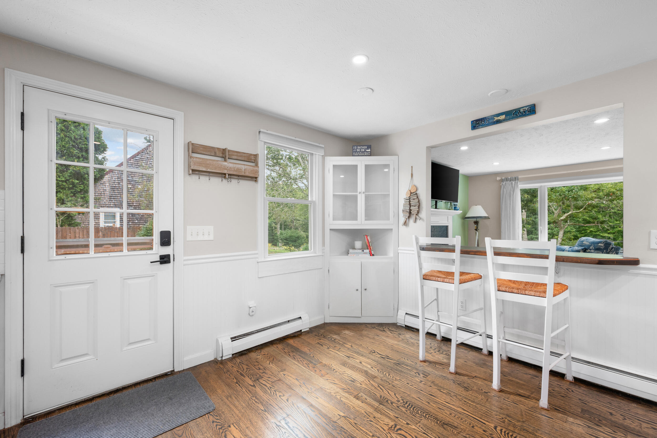 25 Cove Road Forestdale MA 02644