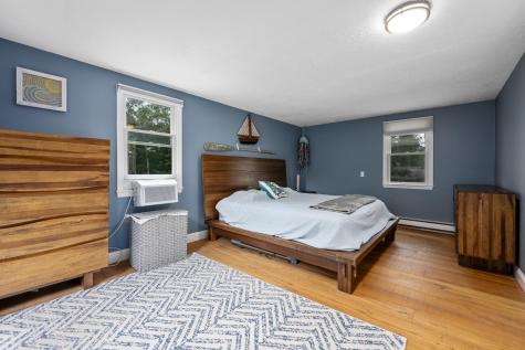 25 Cove Road Forestdale MA 02644