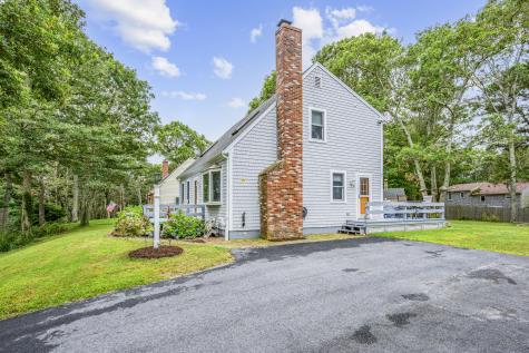 25 Cove Road Forestdale MA 02644
