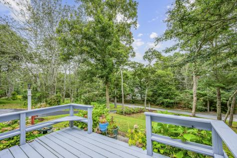 25 Cove Road Forestdale MA 02644