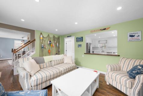 25 Cove Road Forestdale MA 02644