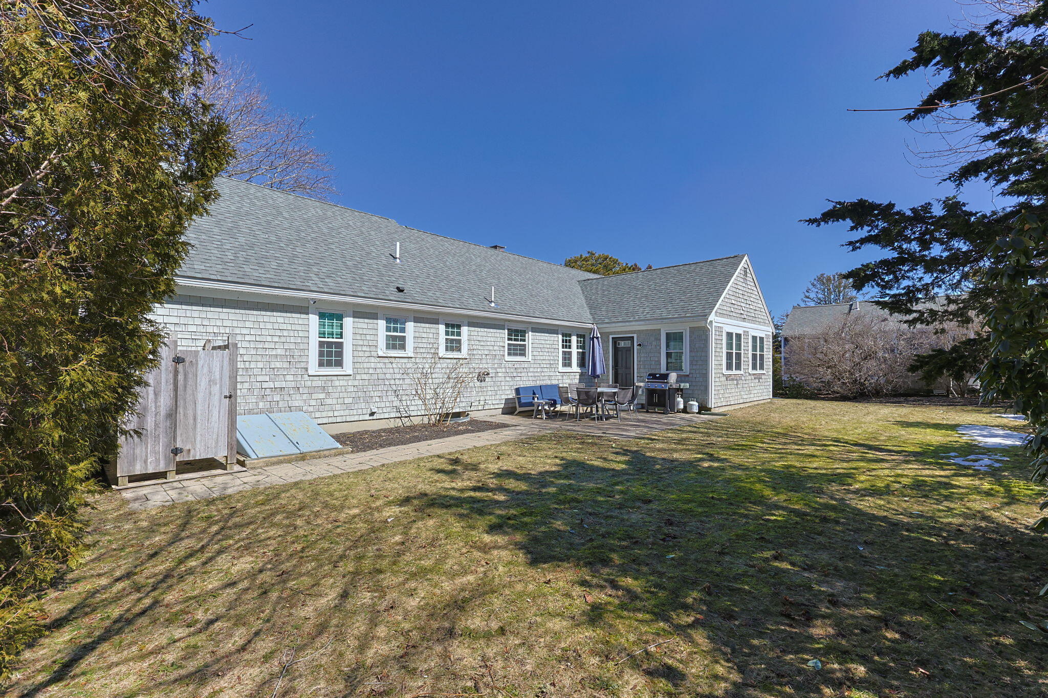 50 Eldredge Square Chatham MA 02633