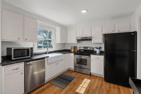 50 Eldredge Square Chatham MA 02633