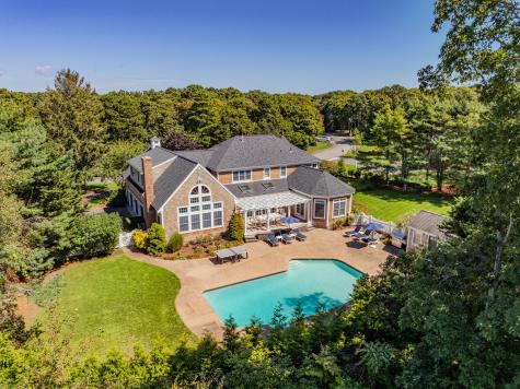 40 Spinnaker Lane Harwich Port MA 02646
