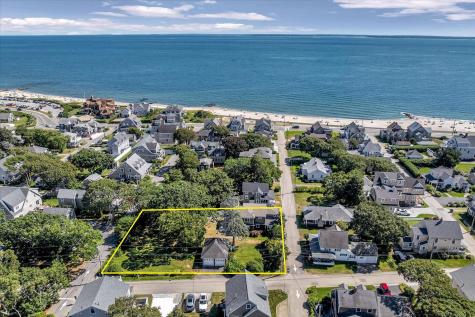 14 Hawthorne Avenue Falmouth MA 02540