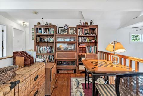 14 Hawthorne Avenue Falmouth MA 02540