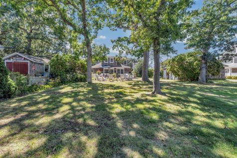 14 Hawthorne Avenue Falmouth MA 02540