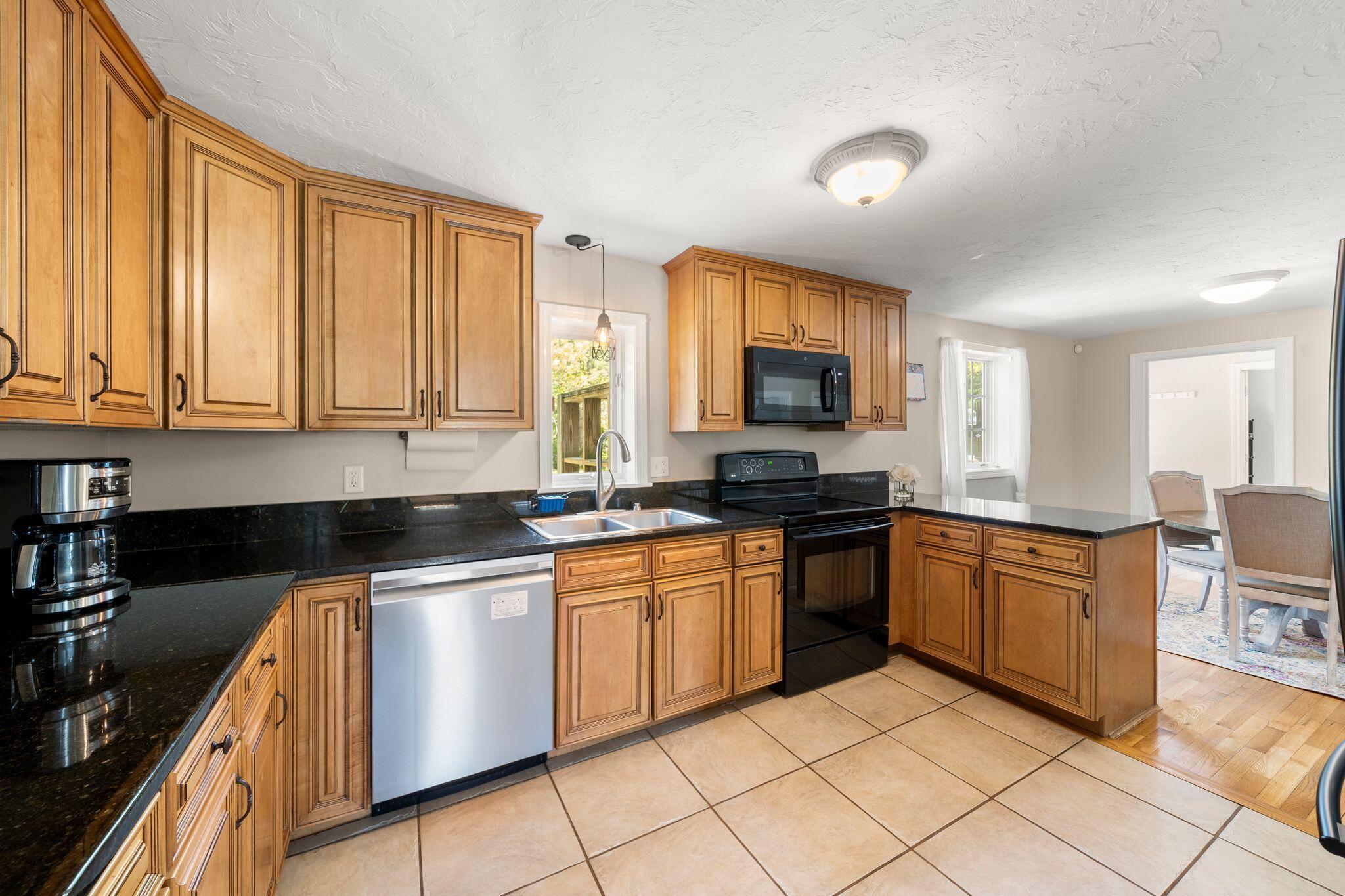 302 Ames Way Centerville MA 02632
