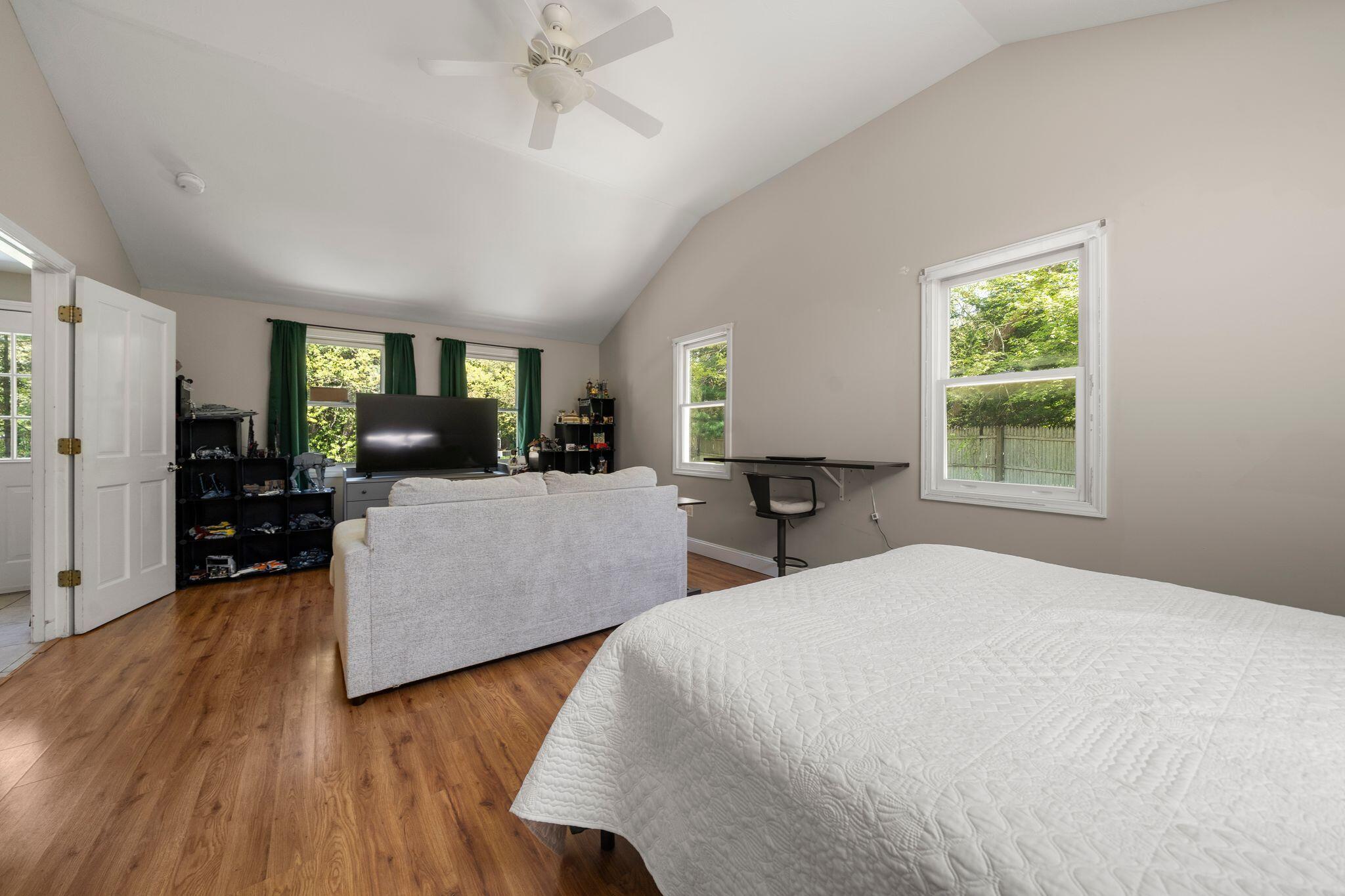 302 Ames Way Centerville MA 02632