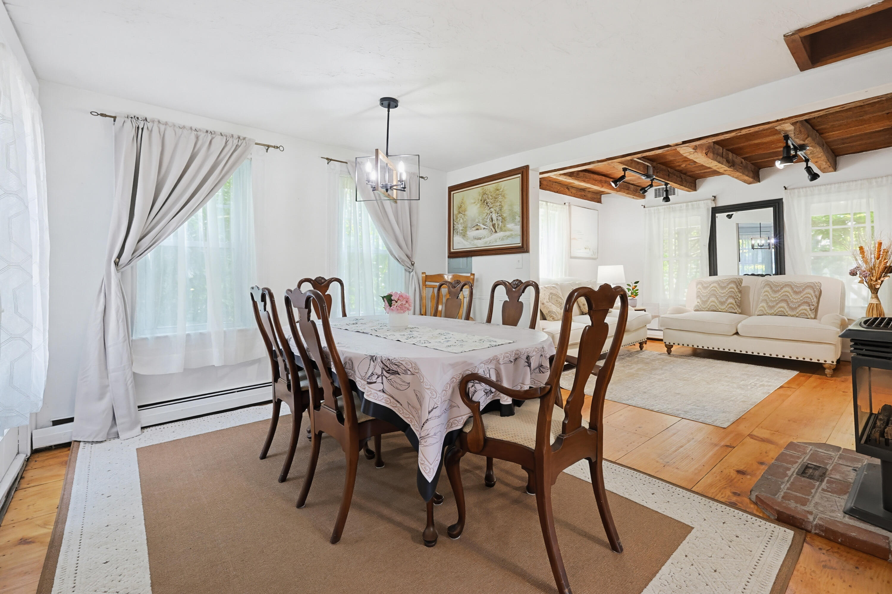 713 Sandwich Road East Falmouth MA 02536
