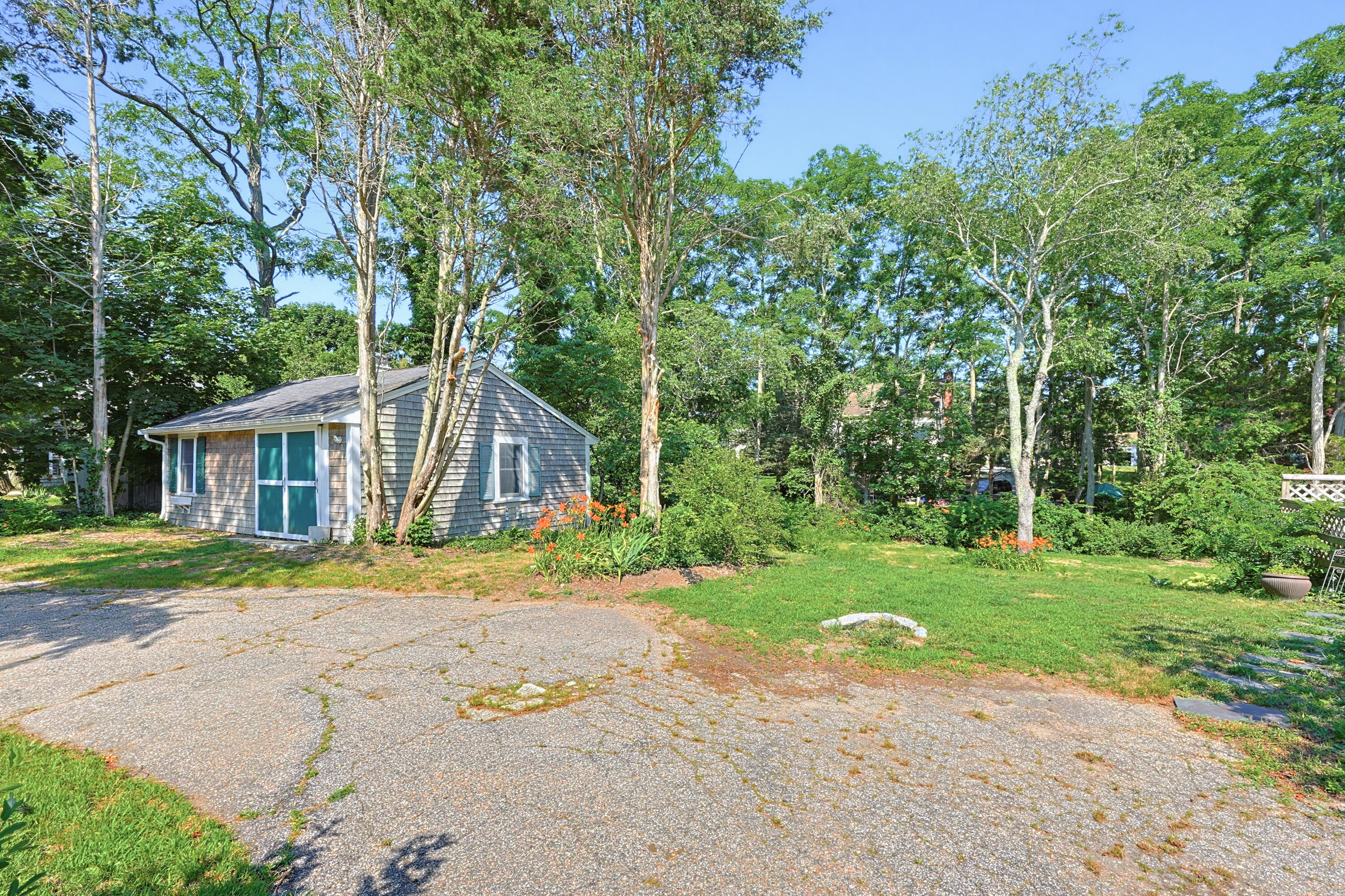 713 Sandwich Road East Falmouth MA 02536