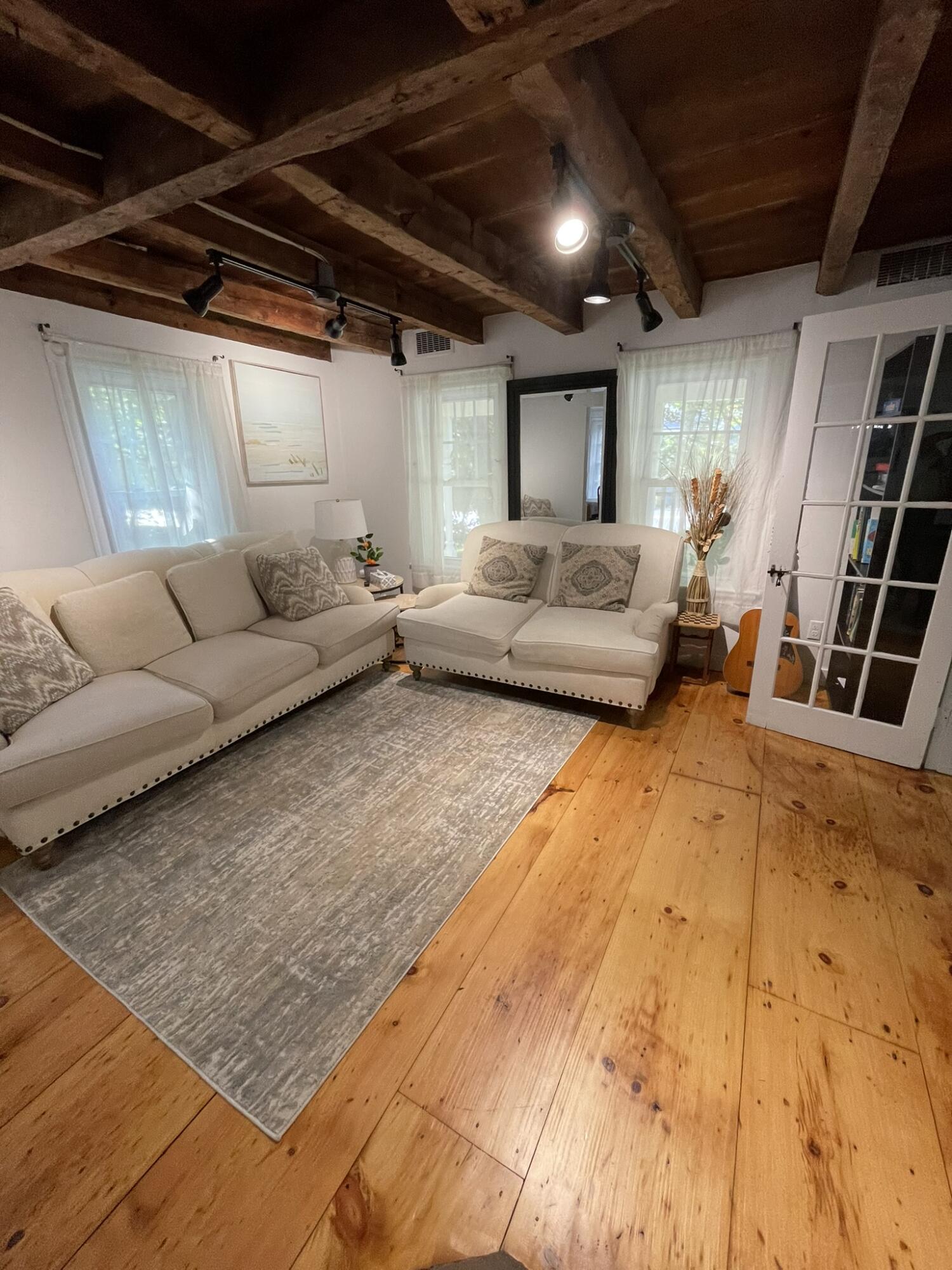 713 Sandwich Road Falmouth MA 02536