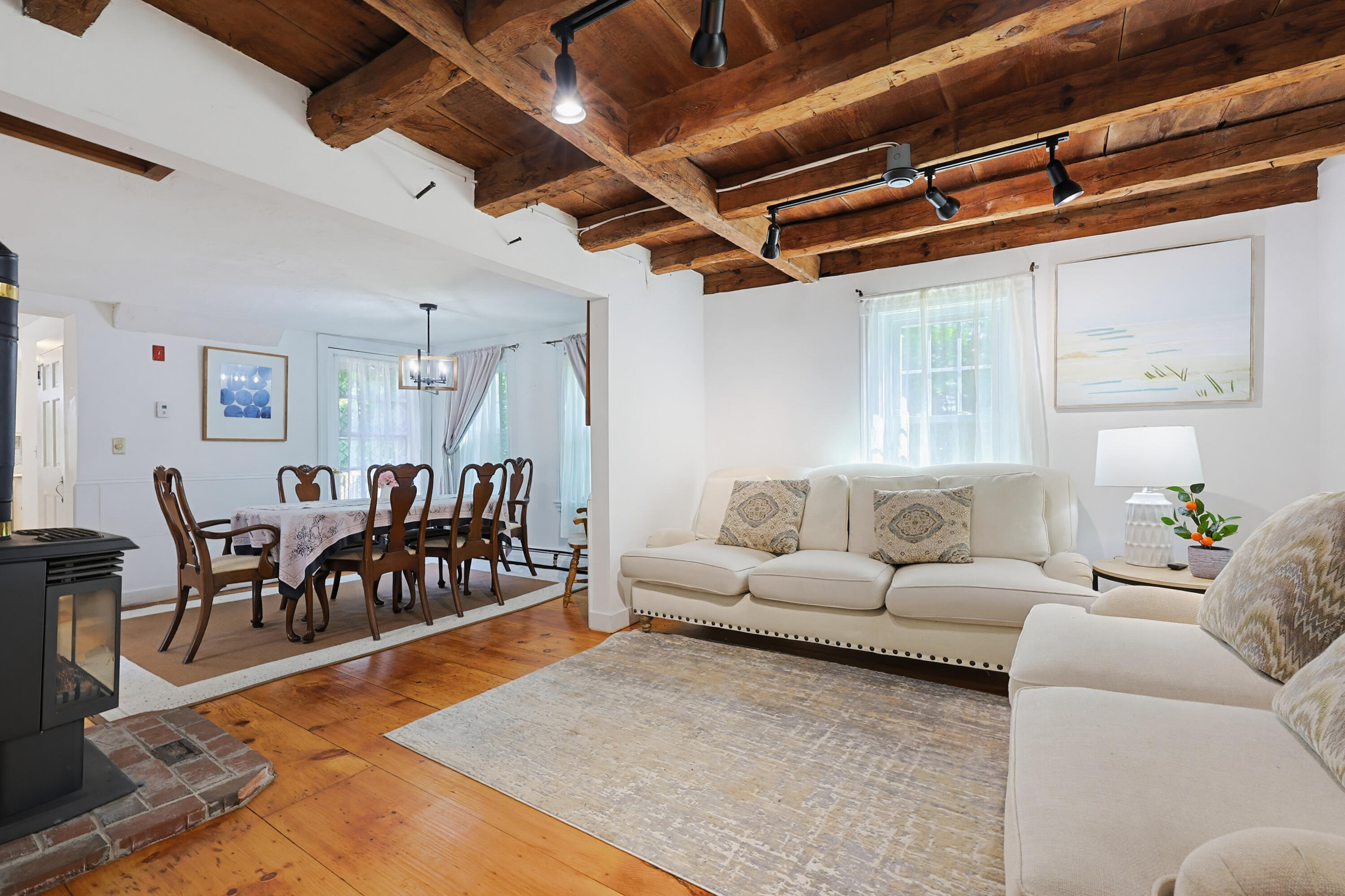713 Sandwich Road East Falmouth MA 02536