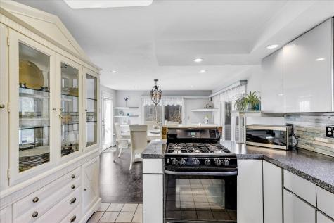 2 Ocean Spray Lane Yarmouth MA 02673