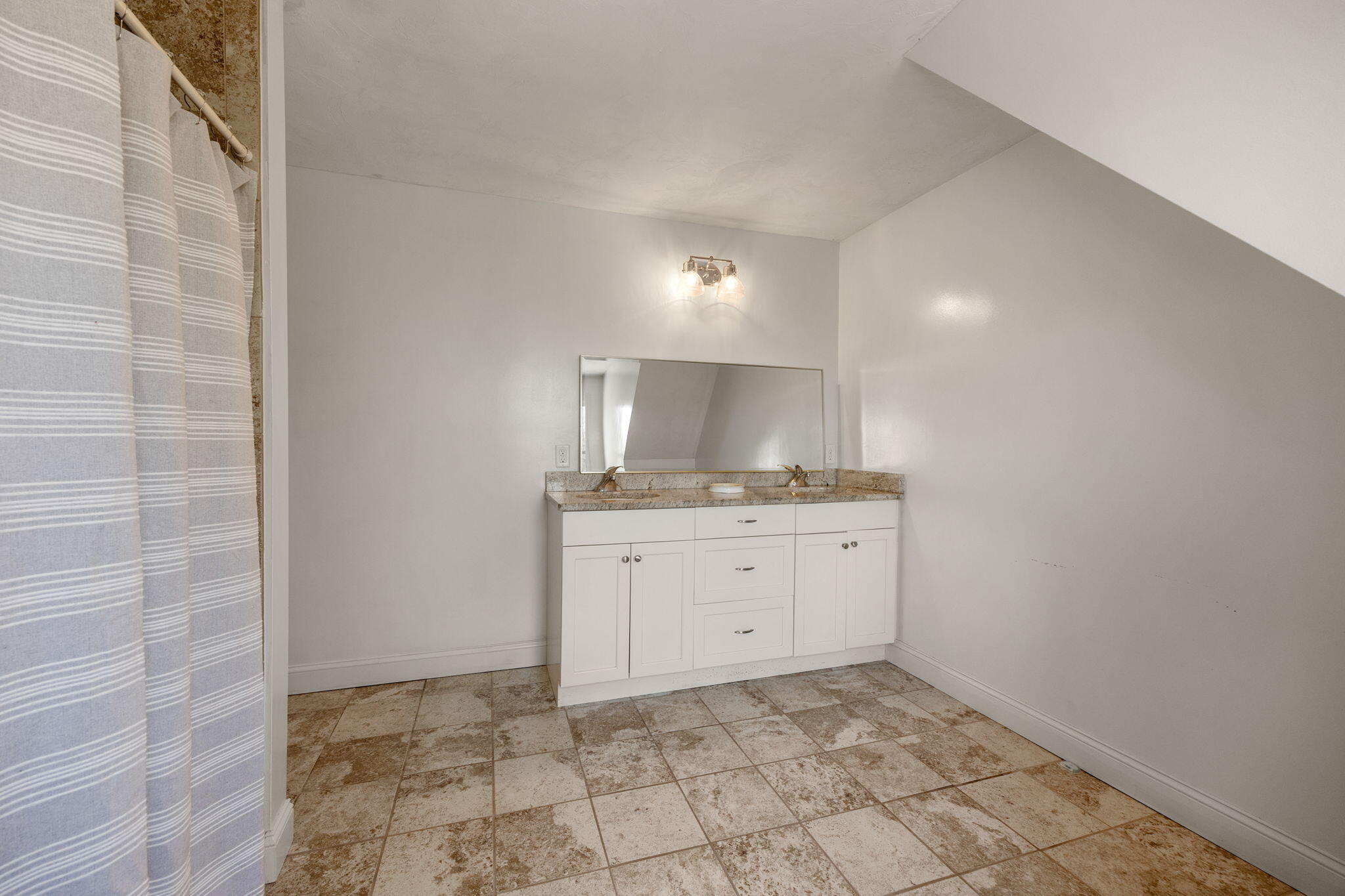 3 Union Field Road Truro MA 02666